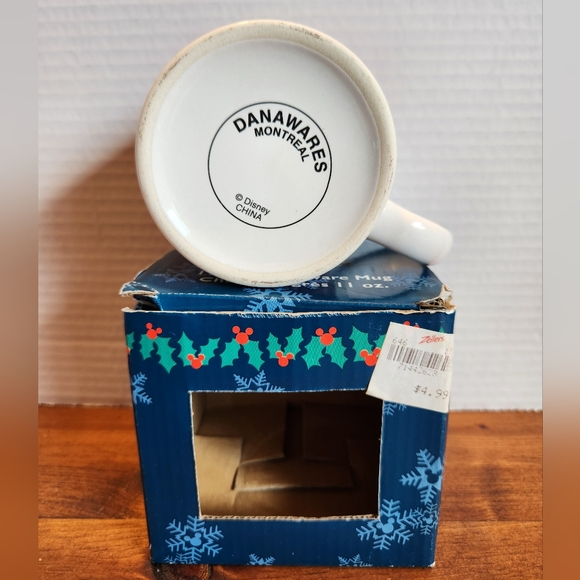 Zellers Mickey Mouse Christmas Mug Vintage - Picture 6 of 6